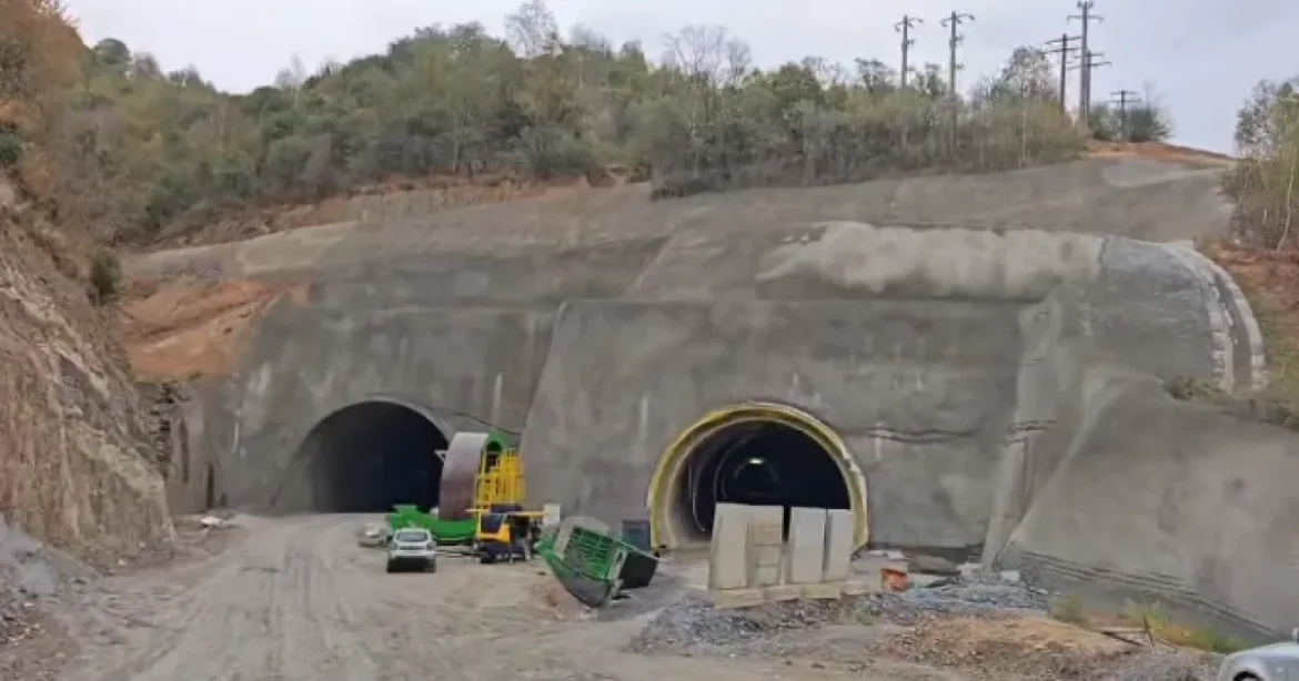Autostrada A1 Sibiu – Pitești: Progrese la tunelurile Balota și Robești