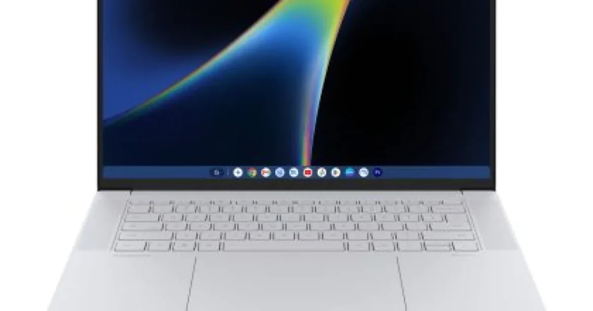 Lenovo lansează primul Chromebook cu AI premium și design elegant