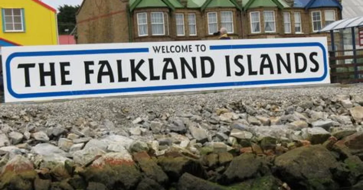 Marea Britanie, amenințată de Argentina lui Milei pe tema petrolului din Falkland