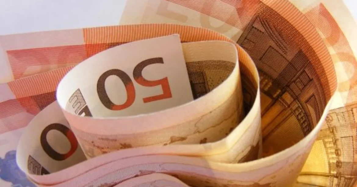 BCE menține dobânda de referință la 2,5%, în ciuda inflației ridicate
