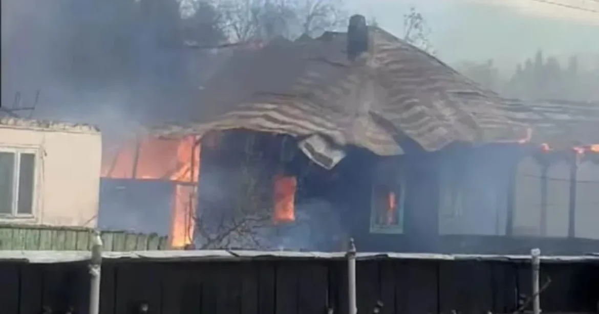 Frica românilor pentru locuință: peste jumătate se tem de incendiu. Campanie de asigurări