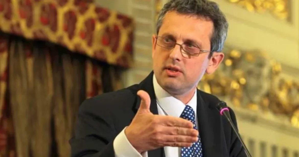 Lazea: Volatilitate mare între trimestre la deficit. MF va explica situația