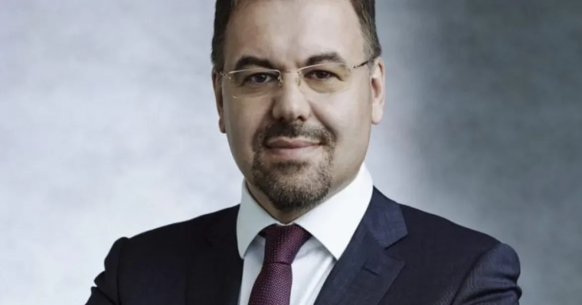 Leonardo Badea lansează conceptul care arată cum ajungem în „scenariul Terminator”