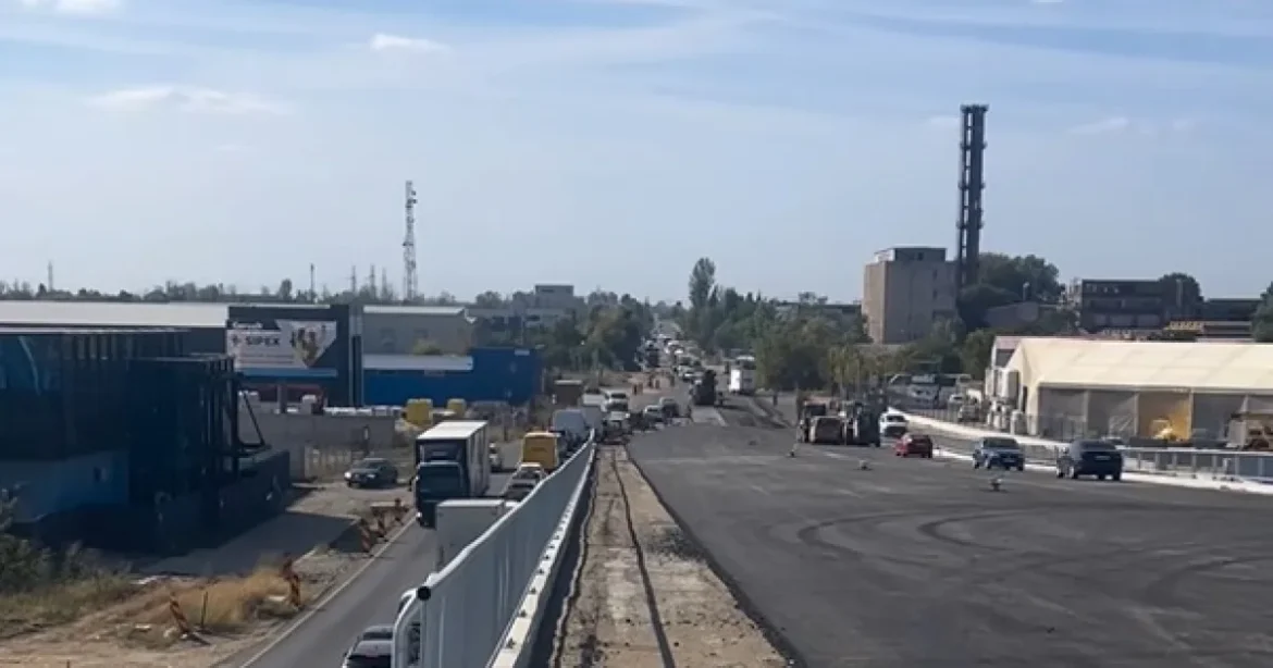 Lotul chinezesc de pe A0, gata de trafic pe 20 octombrie. Asfalt pe ultima zonă
