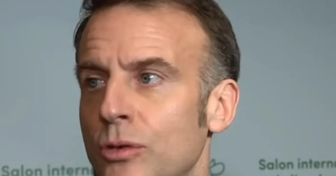 Macron rupe tăcerea după protestele violente: 2.400 de arestări și afaceri devastate
