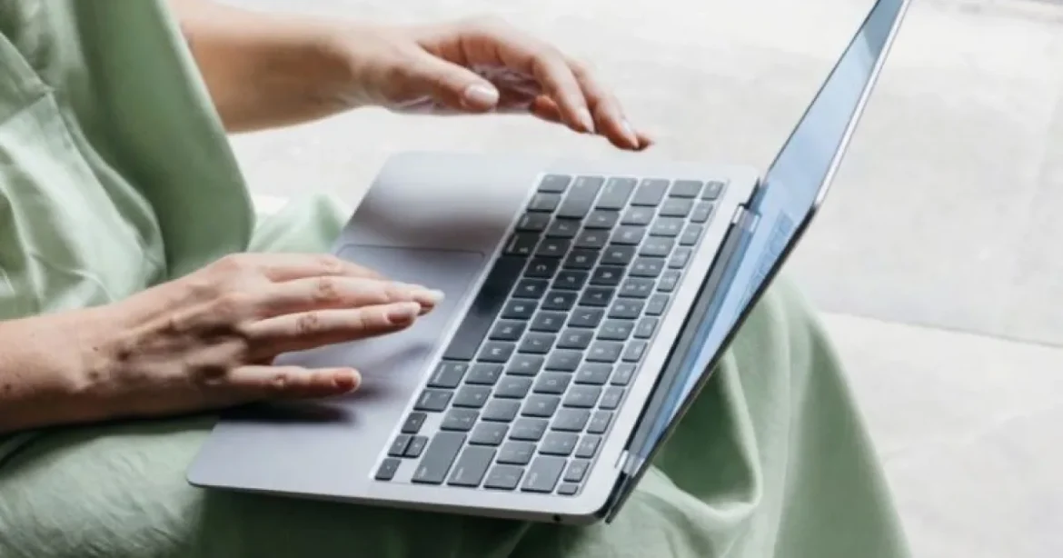 Microsoft oferă salarii compensatorii pentru 60.000 de angajați care pot părăsi compania