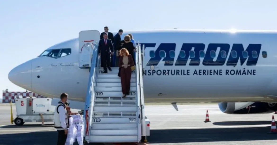 Ministrul Transporturilor dă asigurări: TAROM nu se va închide