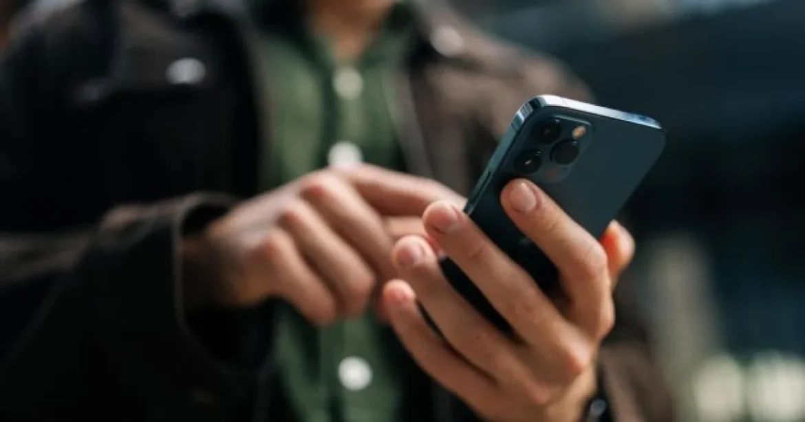 Peste 15,5 milioane de numere de telefon, portate în 18 ani