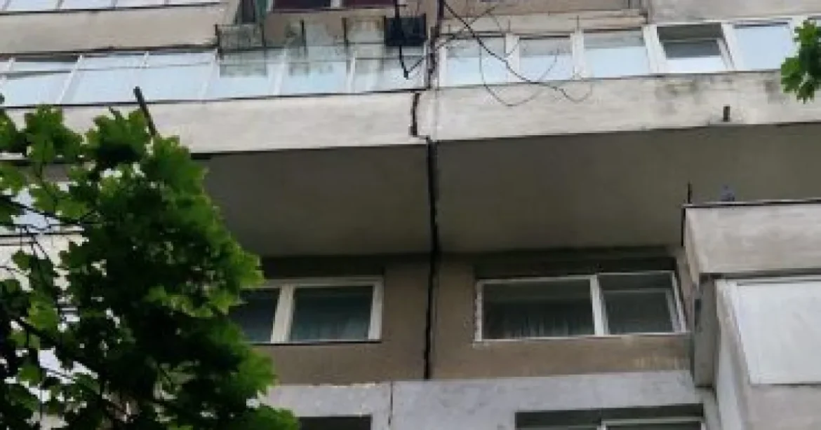 PMB explică evacuarea blocului din Drumul Taberei: fisura, de la canalizare