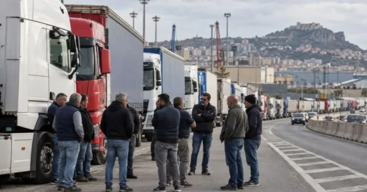 Protestul camionagiilor italieni oprește producția mozzarellei de bivoliță