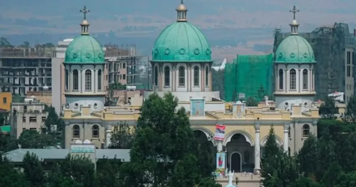 Război în Africa ortodoxă. UE îngrijorată de conflictul Etiopia-Eritreea