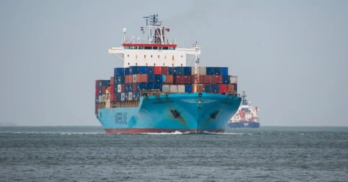 Scumpirea carburanților din cauza asigurărilor de nave din Marea Neagră
