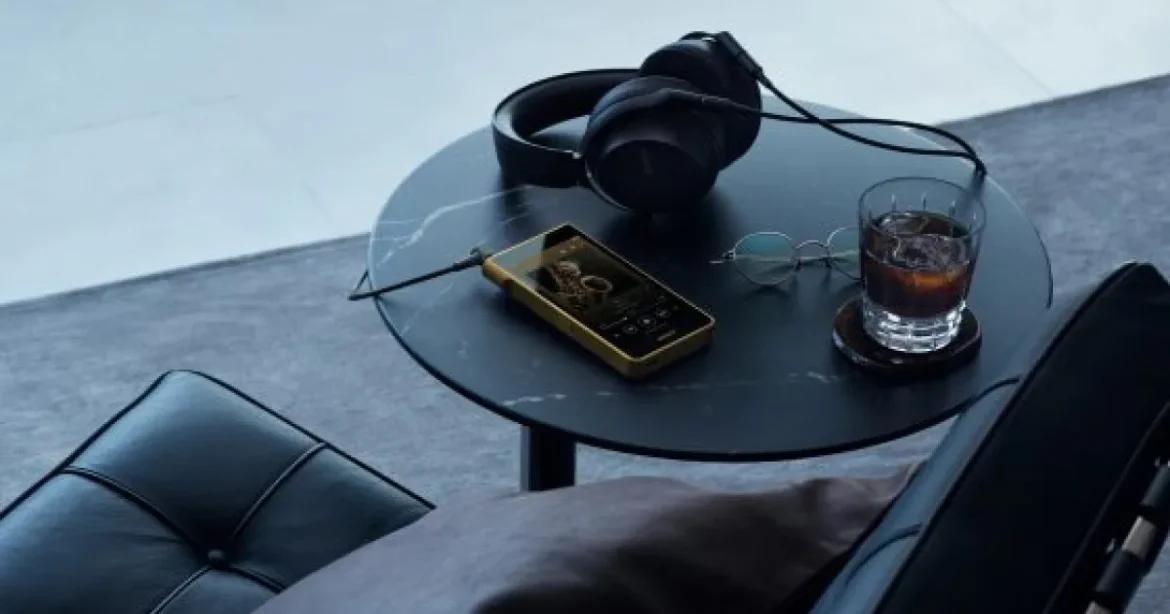 Sony extinde gama premium Walkman cu două playere audio digitale Signature